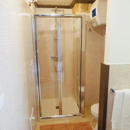 Casetta Carens Nel Centro Storico Di Holiday home *