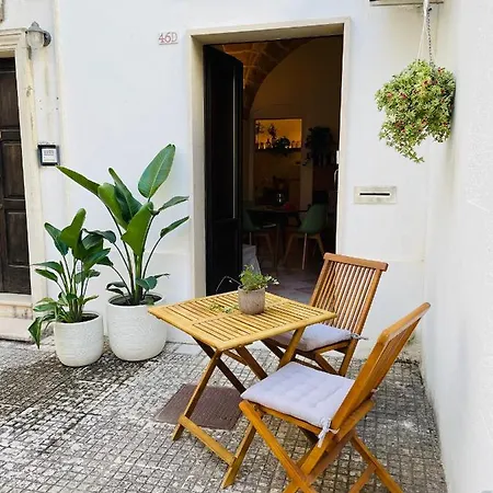 Casa vacanze Casetta Carens Nel Centro Storico Di